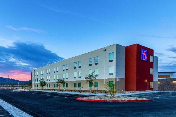 Motel 6-Las Vegas, NV - Motor Speedway image 9